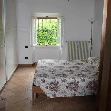 Casa Il Laghetto Bea Apartment